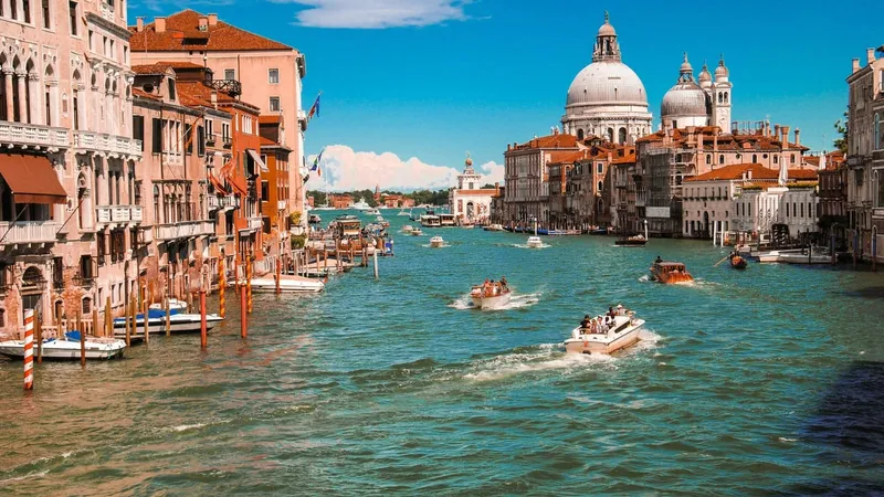 5% Effektivbesteuerung in Italien – erklärt wir Sie träumen davon, im malerischen Italien zu leben, genießen die mediterrane Lebensart und das reiche kulturelle Erbe, sind jedoch besorgt über die hohen Steuerbelastungen in Ihrem Heimatland? Wenn Sie ein hohes Einkommen haben und nach Möglichkeiten suchen, Ihre Steuerlast zu minimieren, gibt es eine legale und attraktive Lösung für Sie. Durch die Kombination eines Wohnsitzes in Italien mit einer Unternehmensstruktur in Malta können Sie erhebliche steuerliche Vorteile nutzen und gleichzeitig die Annehmlichkeiten des italienischen Lebens genießen. Mehr dazu lesen Sie in diesem Artikel.